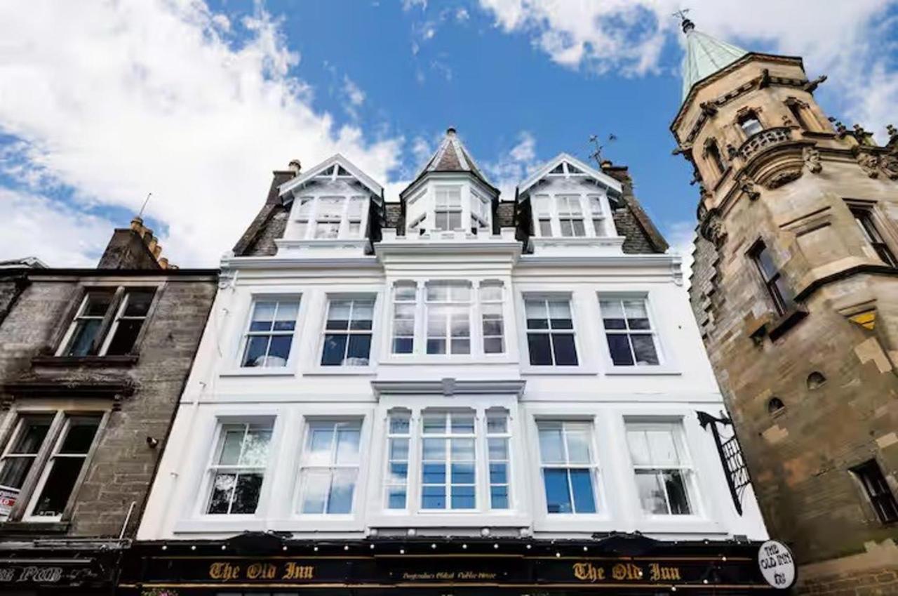 Stylish 3-Bed Apartment in the Heritage Quarter - B&B Dunfermline