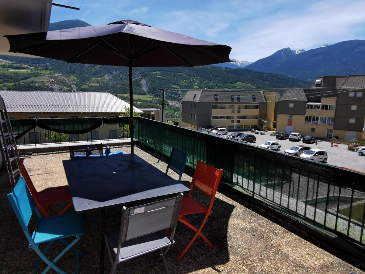 Appartement à 5min du centre ville d'Embrun - Ferienwohnung Embrun