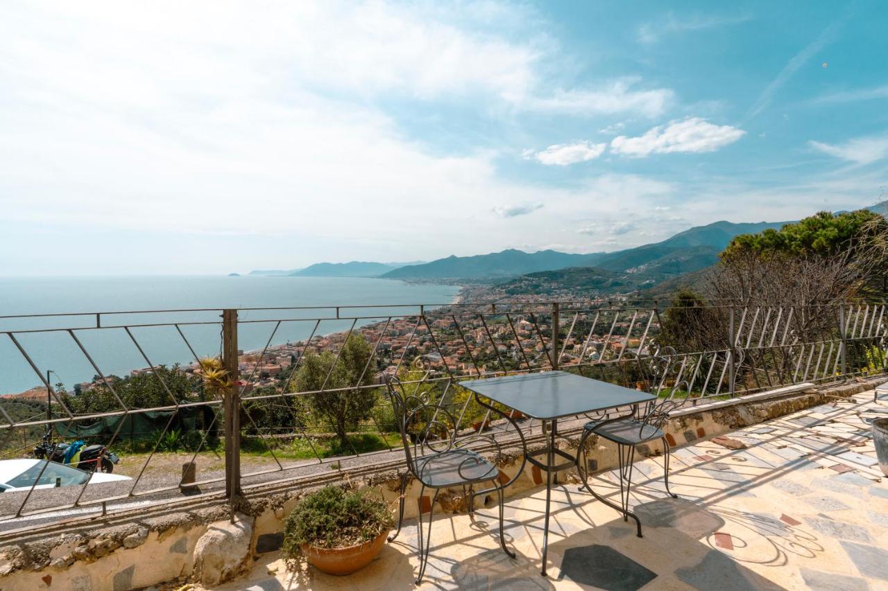 RivieraRent Ca Franca - Ferienwohnung