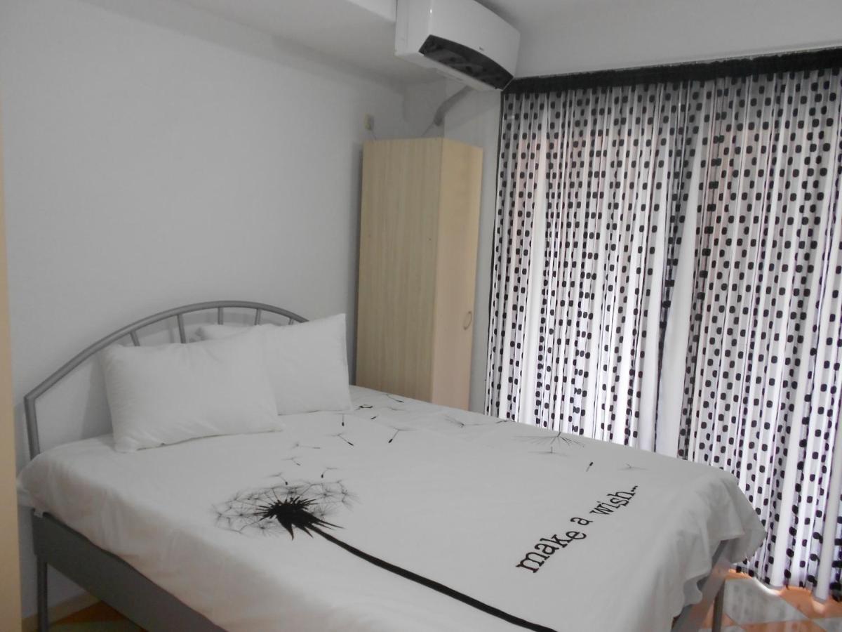 Basic Apartment mit Balkon