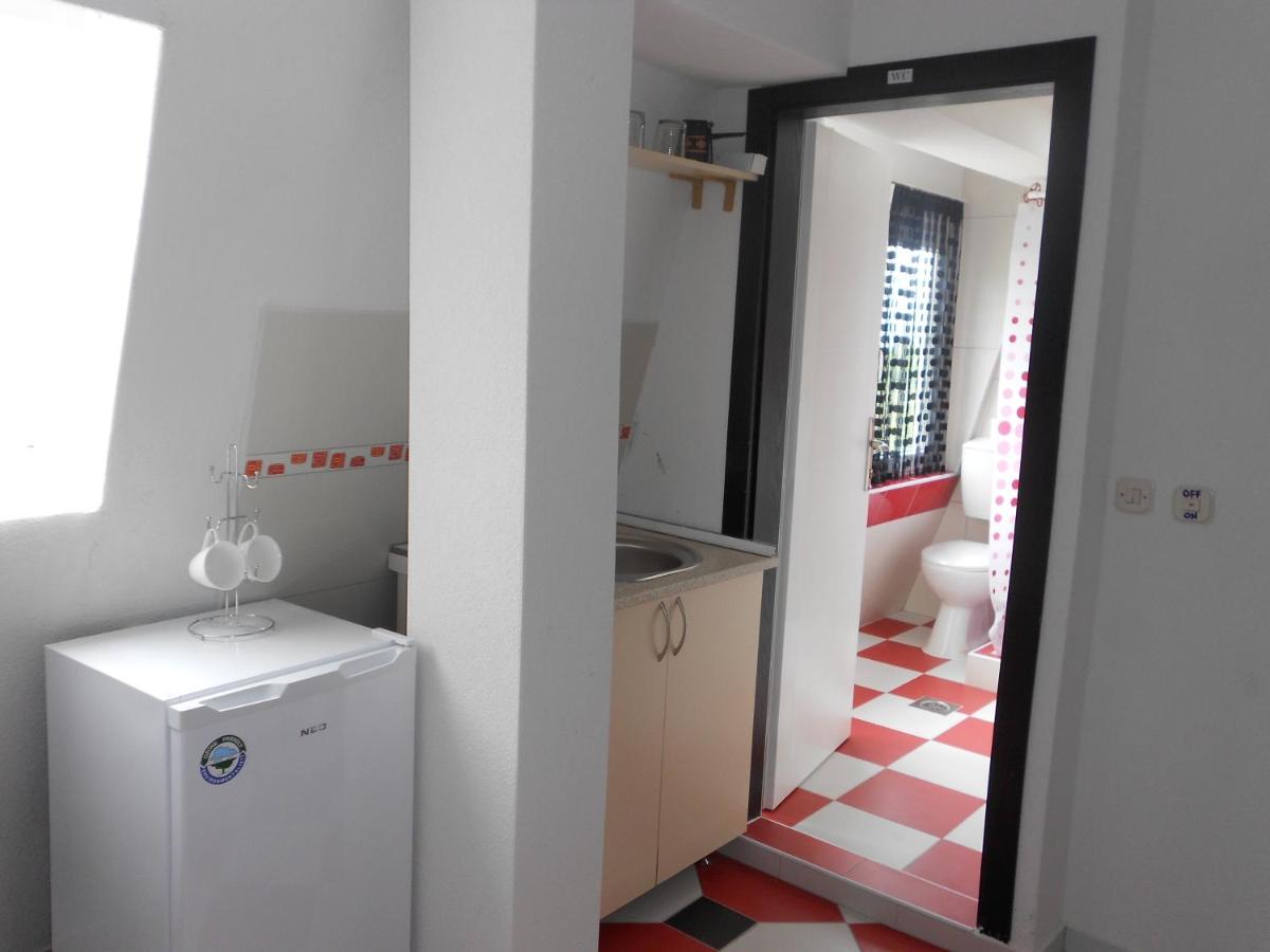 Deluxe Studio mit Terrasse