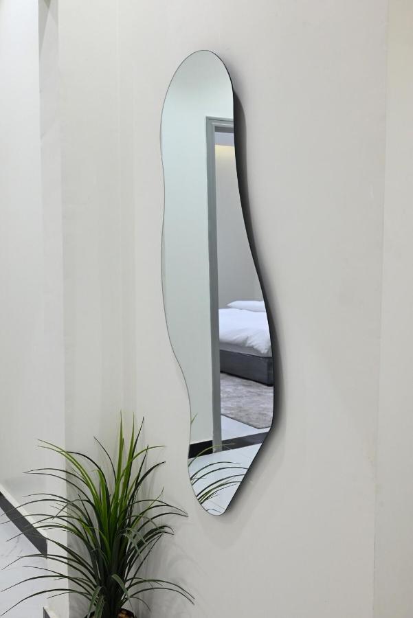 #125 Wonderful Rooms & Lounge in Al Mourj - B&B