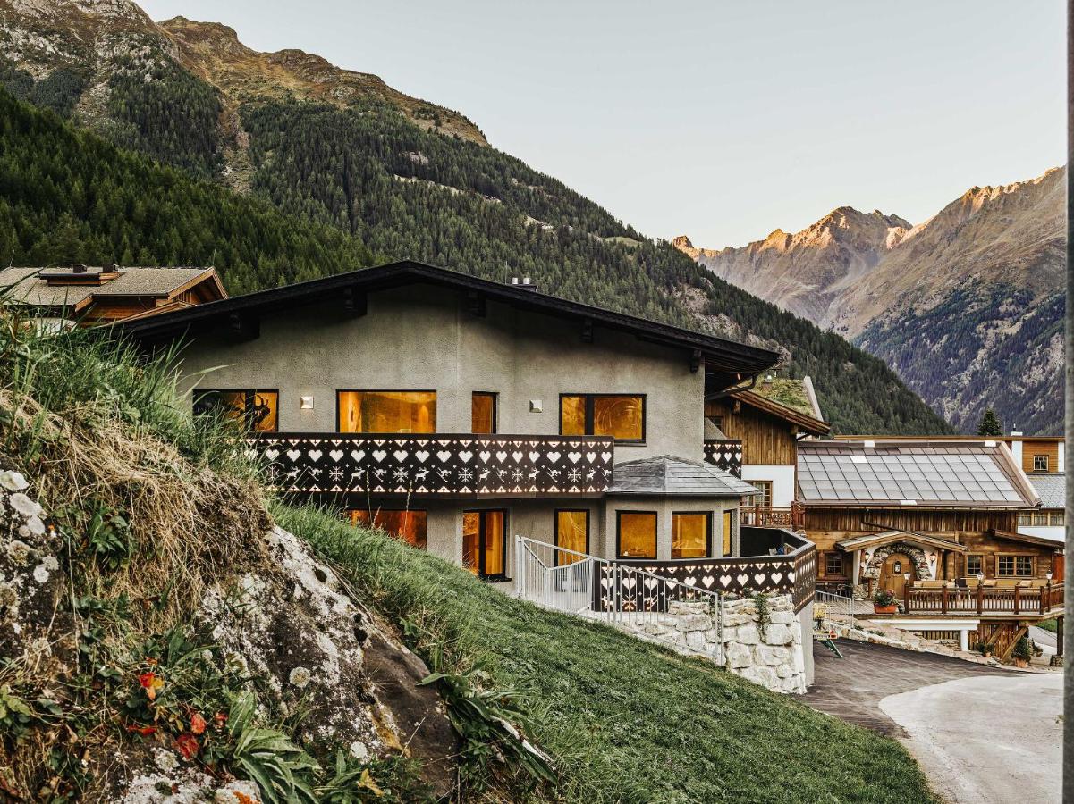 HEART - Manufaktur Appartements - B&B Solden