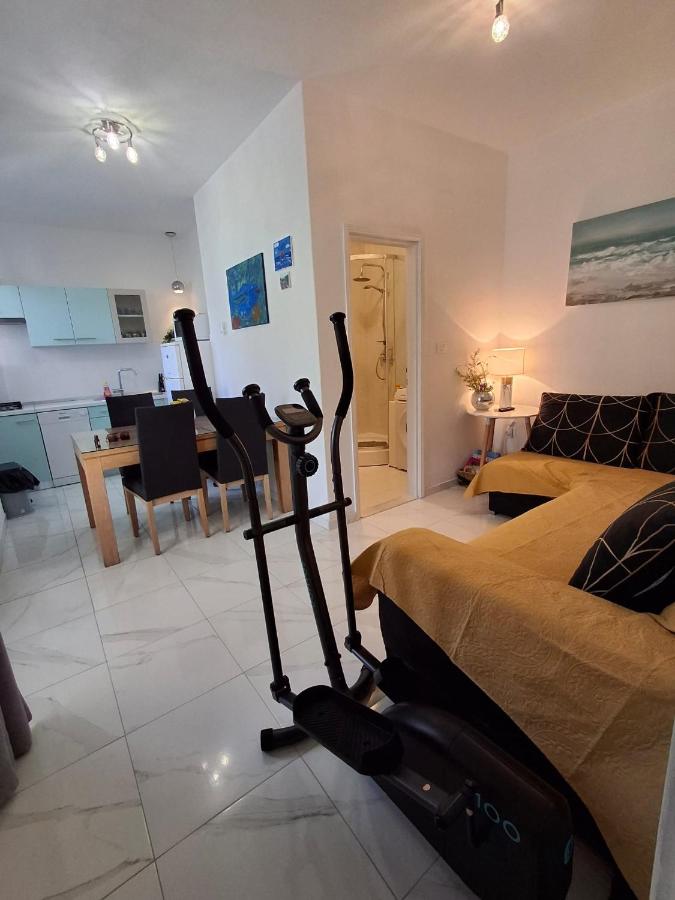 One-Bedroom Apartment with Patio