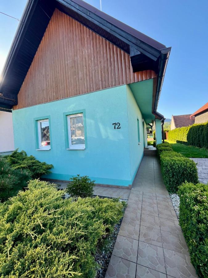 Domček s tenisovým kurtom v srdci Liptova - B&B Ivachnová