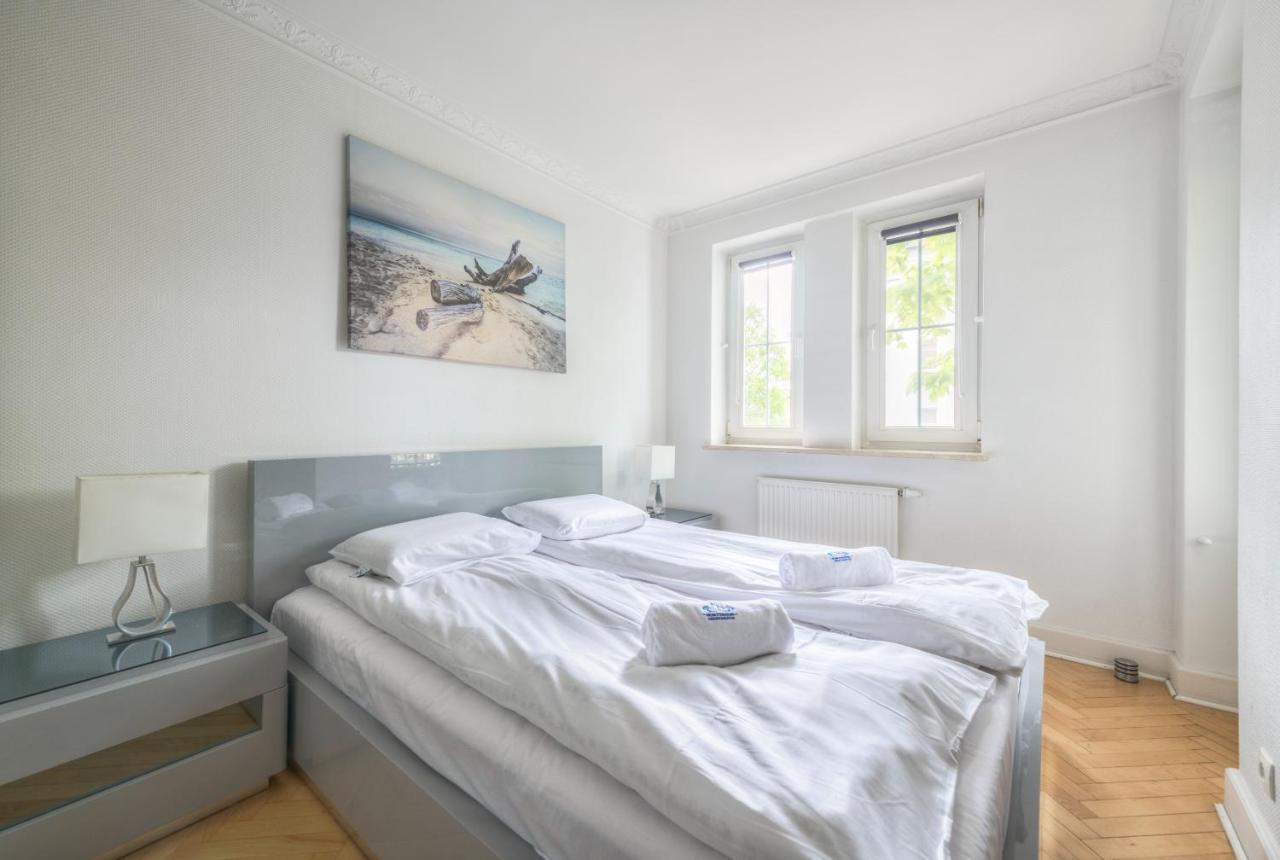 Studio-Apartment mit Balkon