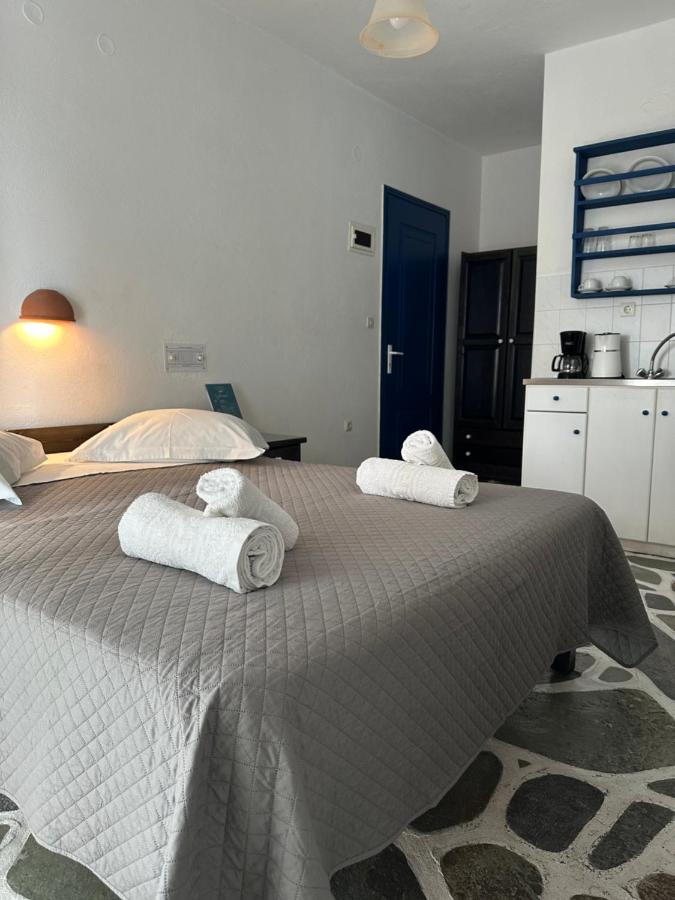 Monolocale con Vista Mare Parziale (2 Adulti)