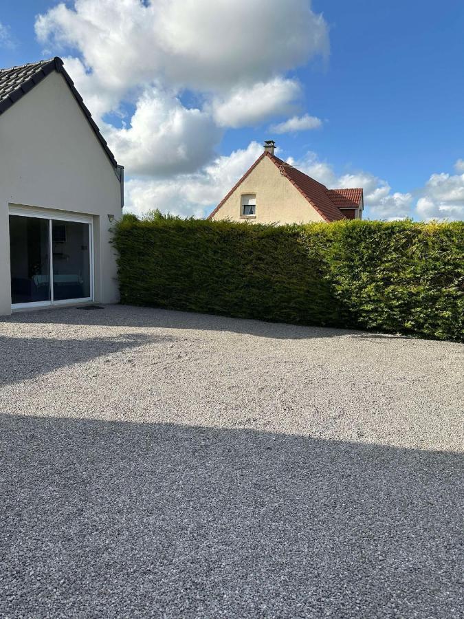 L'Echappée Verte - Guînes, maison 2 chambres à 25min du Site des 2 Caps - B&B Guînes