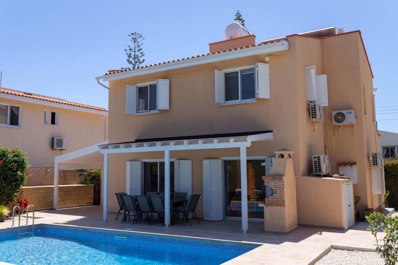 Villa Katerina - Luxury 4-BR Retreat with Private Pool & BBQ Area - Ferienwohnung Pégeia