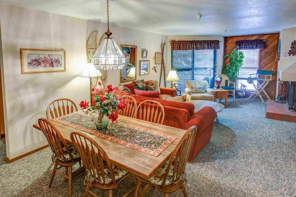 Aspen Creek #119 Shared Pool Hot Tub & BBQ - Ferienwohnung Mammoth Lakes