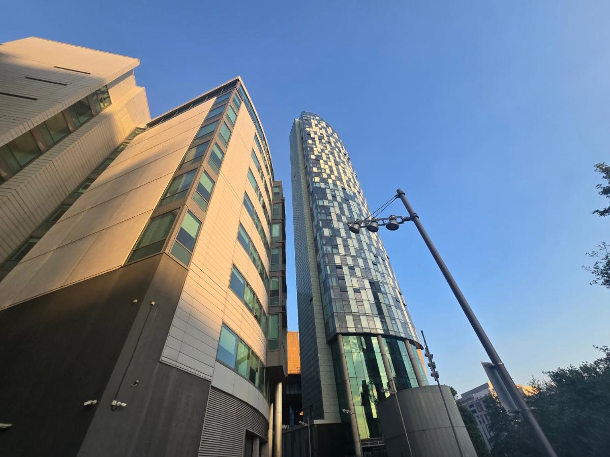 LIVERPOOL CITY CENTRE 2Bed 2 Bath - B&B