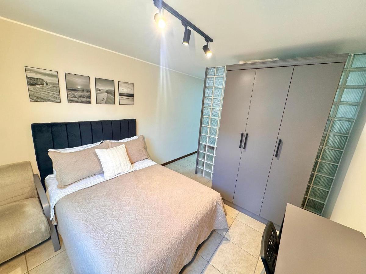 Praticidade no Centro de Nova Friburgo - Chambres d’hôtes