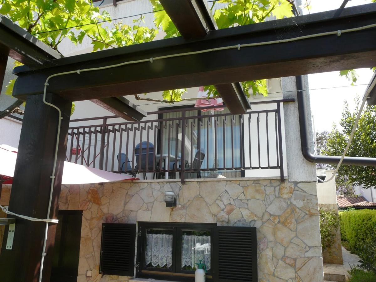 Apartments Mirela - B&B Parenzo