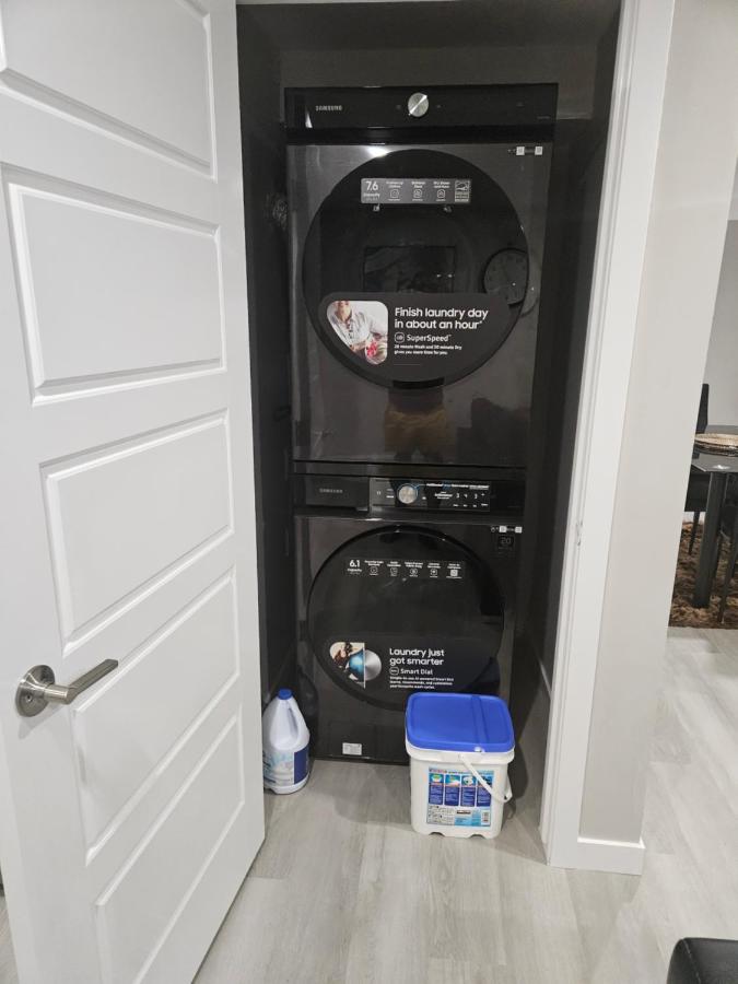 Aurora Space - B&B Calgary