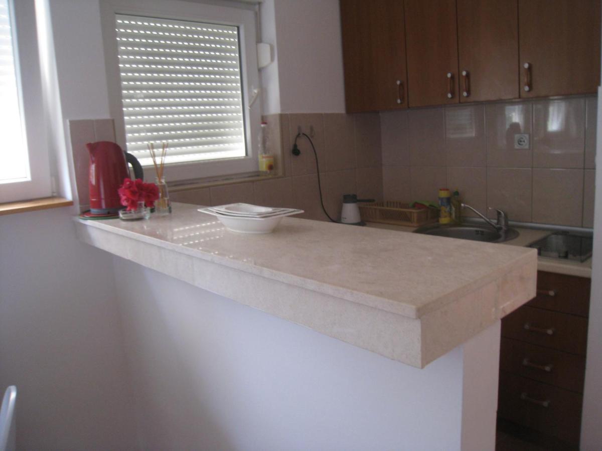 Studio Apartment Danijela - B&B