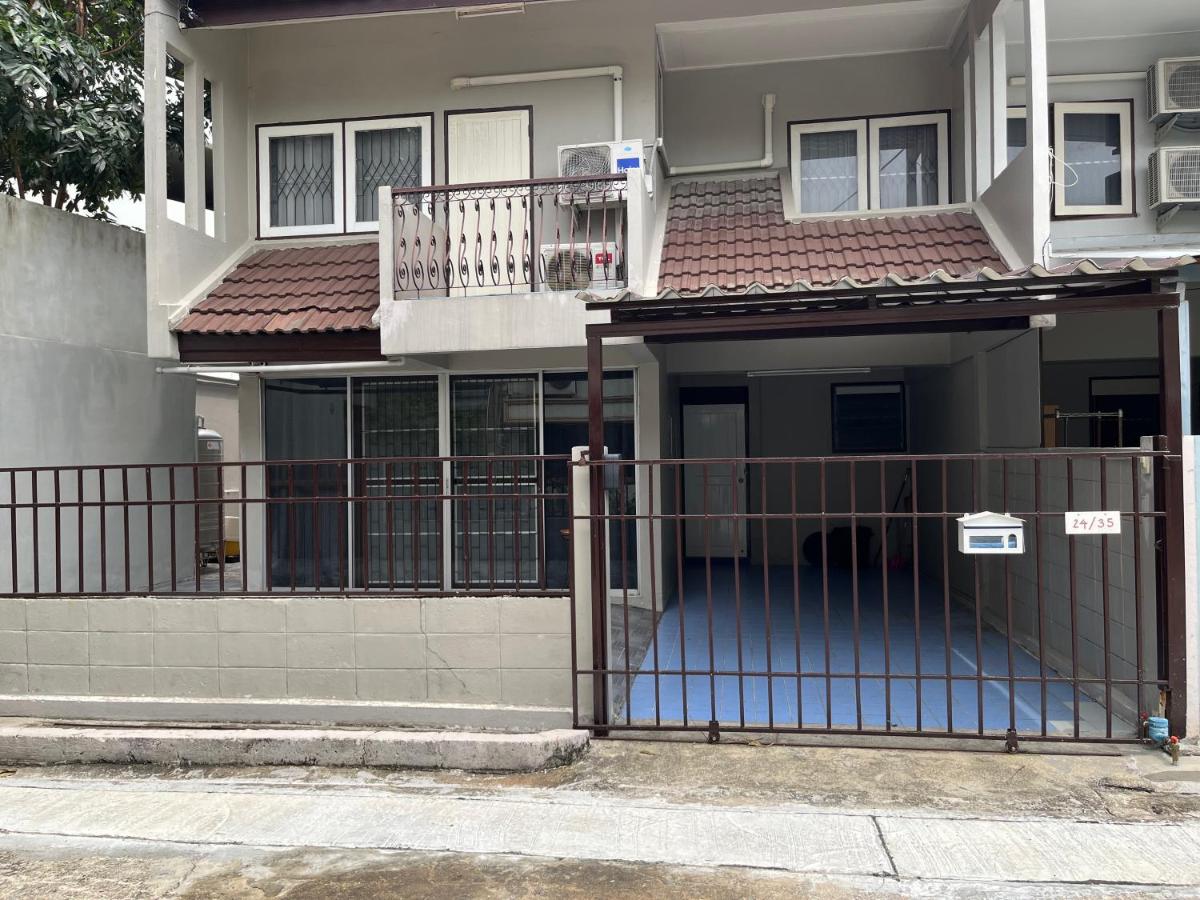 GM7 - Private House Downtown 2mins walk to metro - B&B