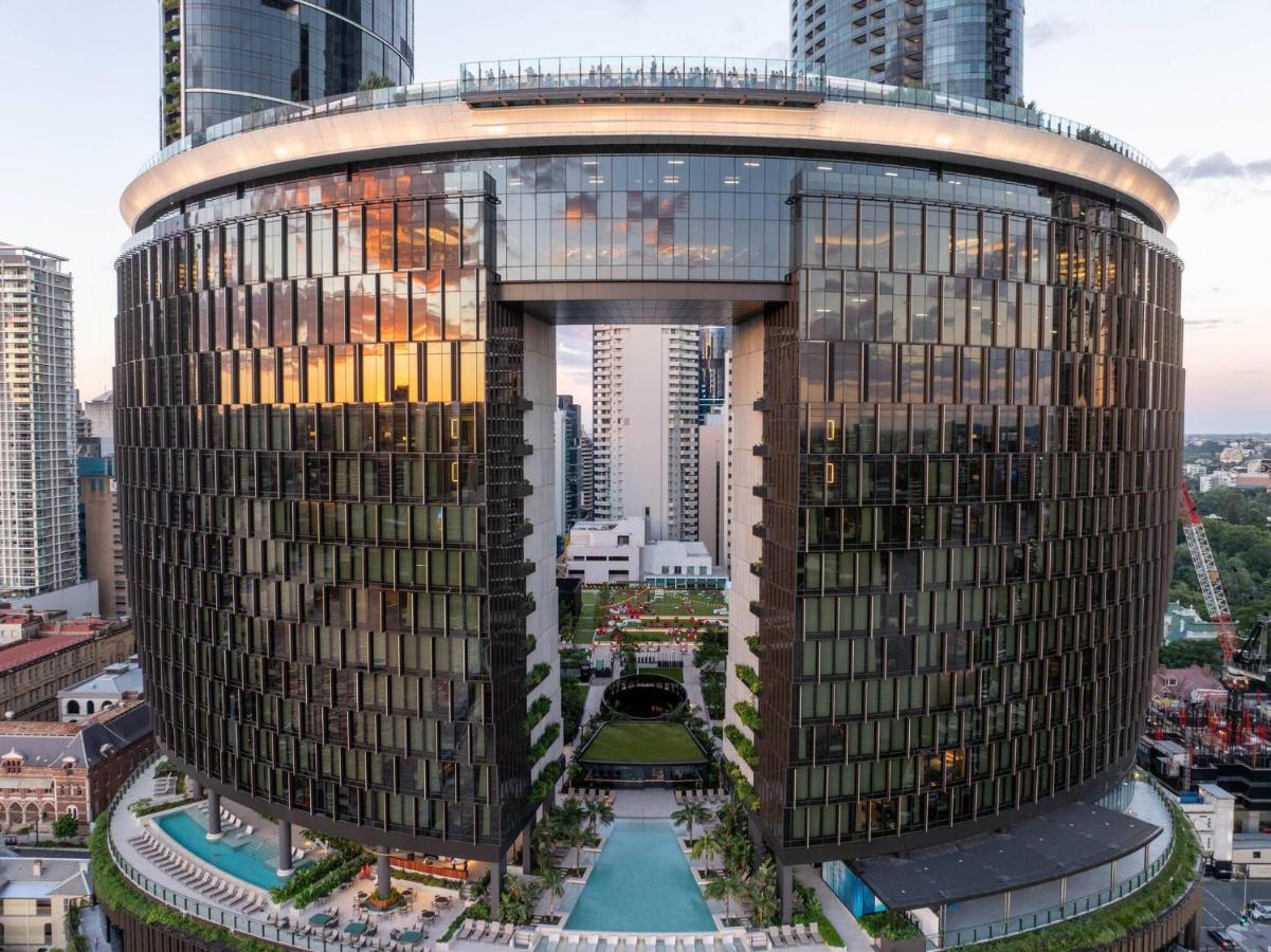 The Starcatcher’s Nest - Lv 33 Skyhome on The Star - B&B Brisbane