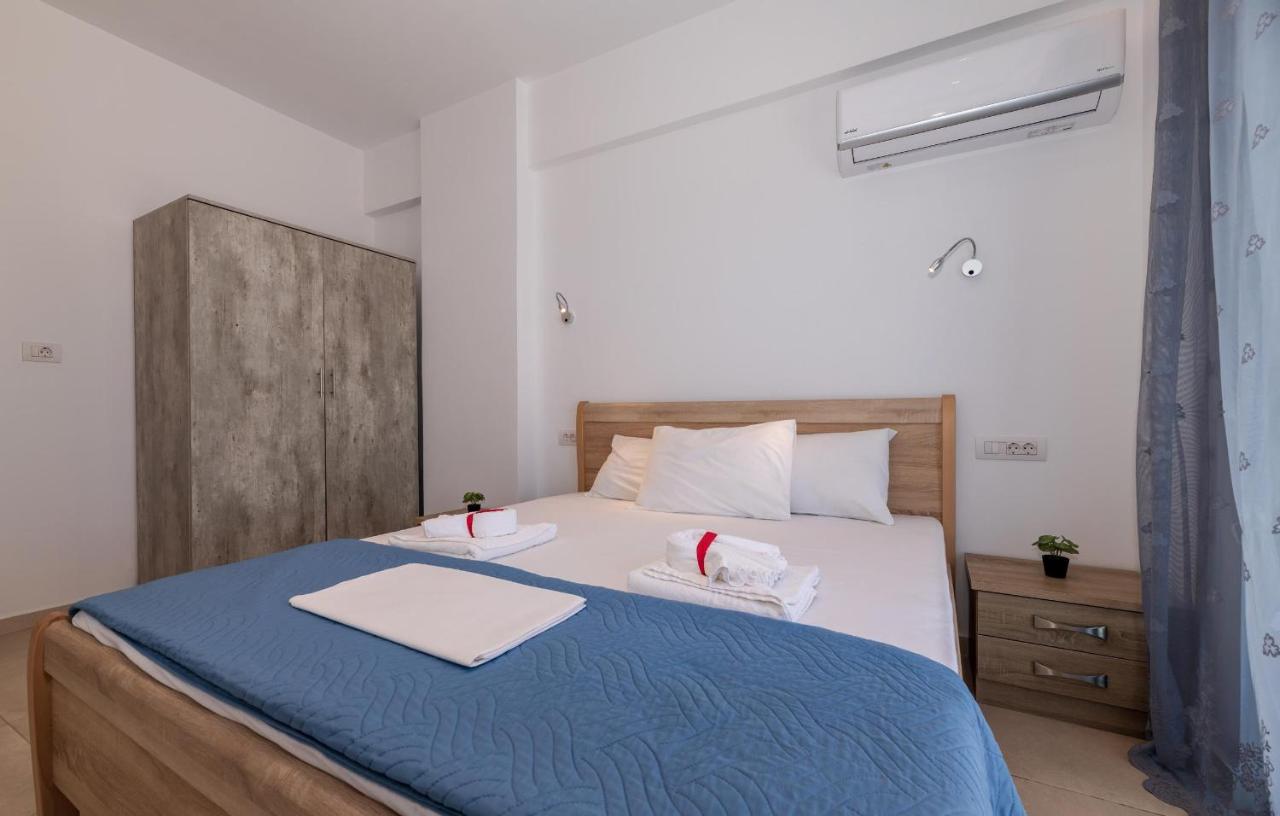 Two-Bedroom Apartment with Sea View