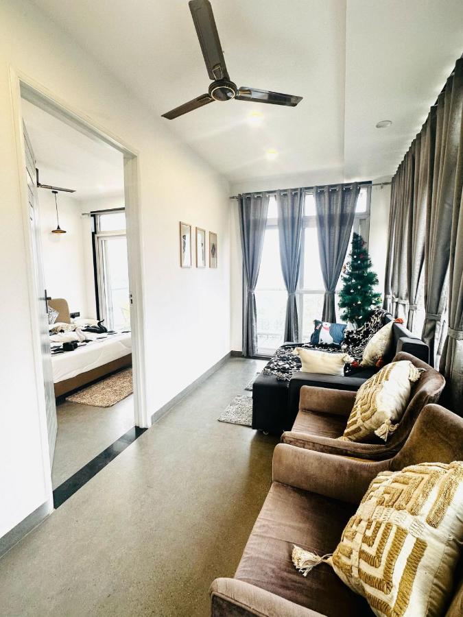 Advaya Stays Luxury 1BHK Villa- The Sunrise Studio - B&B