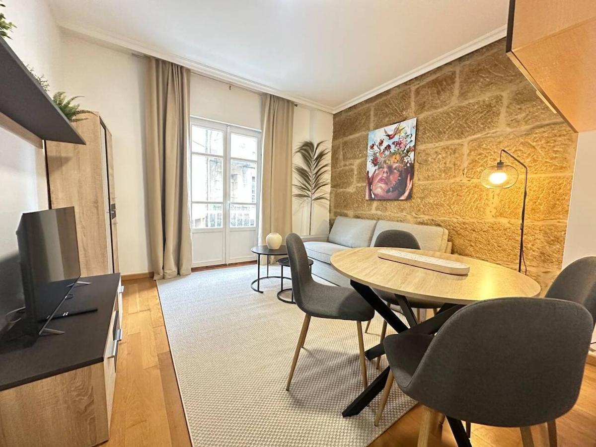 YBH Lopez de Neira con terraza - B&B