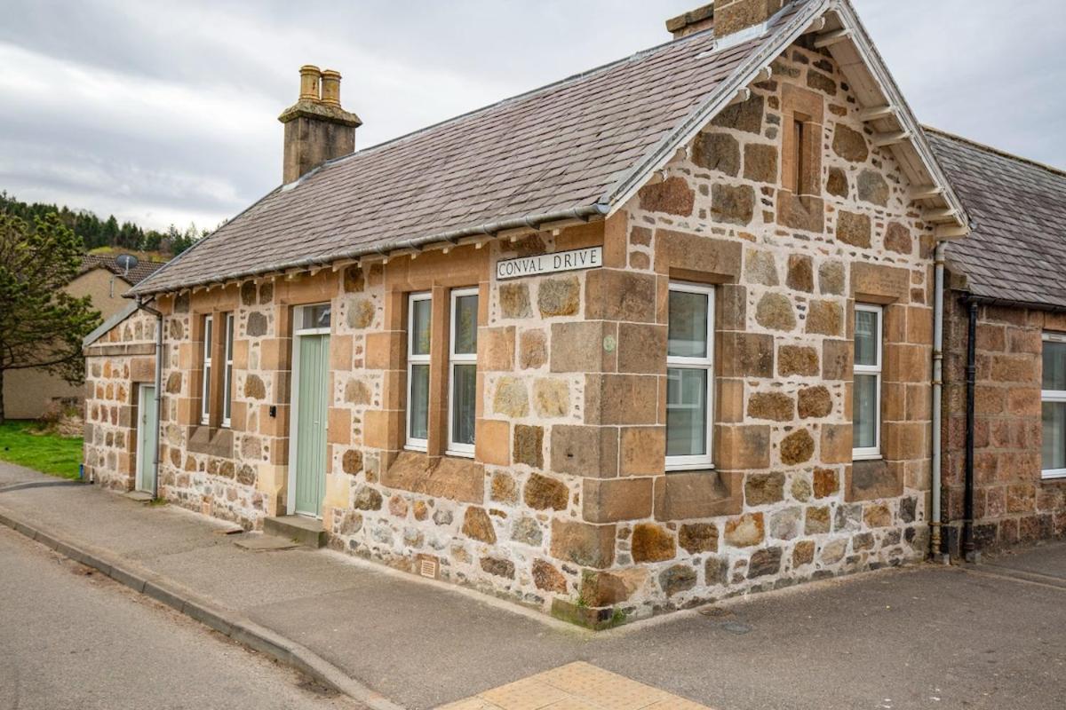 West Lodge, High Street - B&B