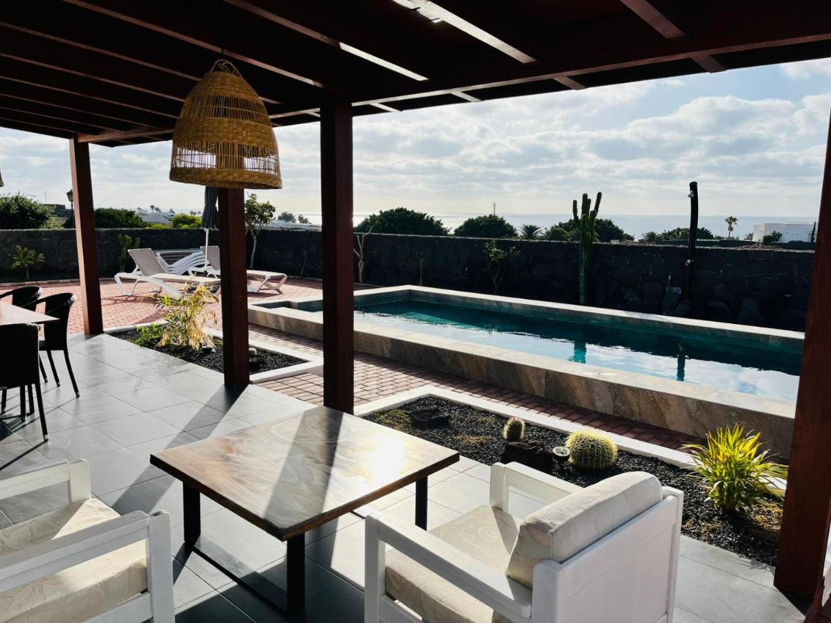 Villa Pol Lanzarote - B&B