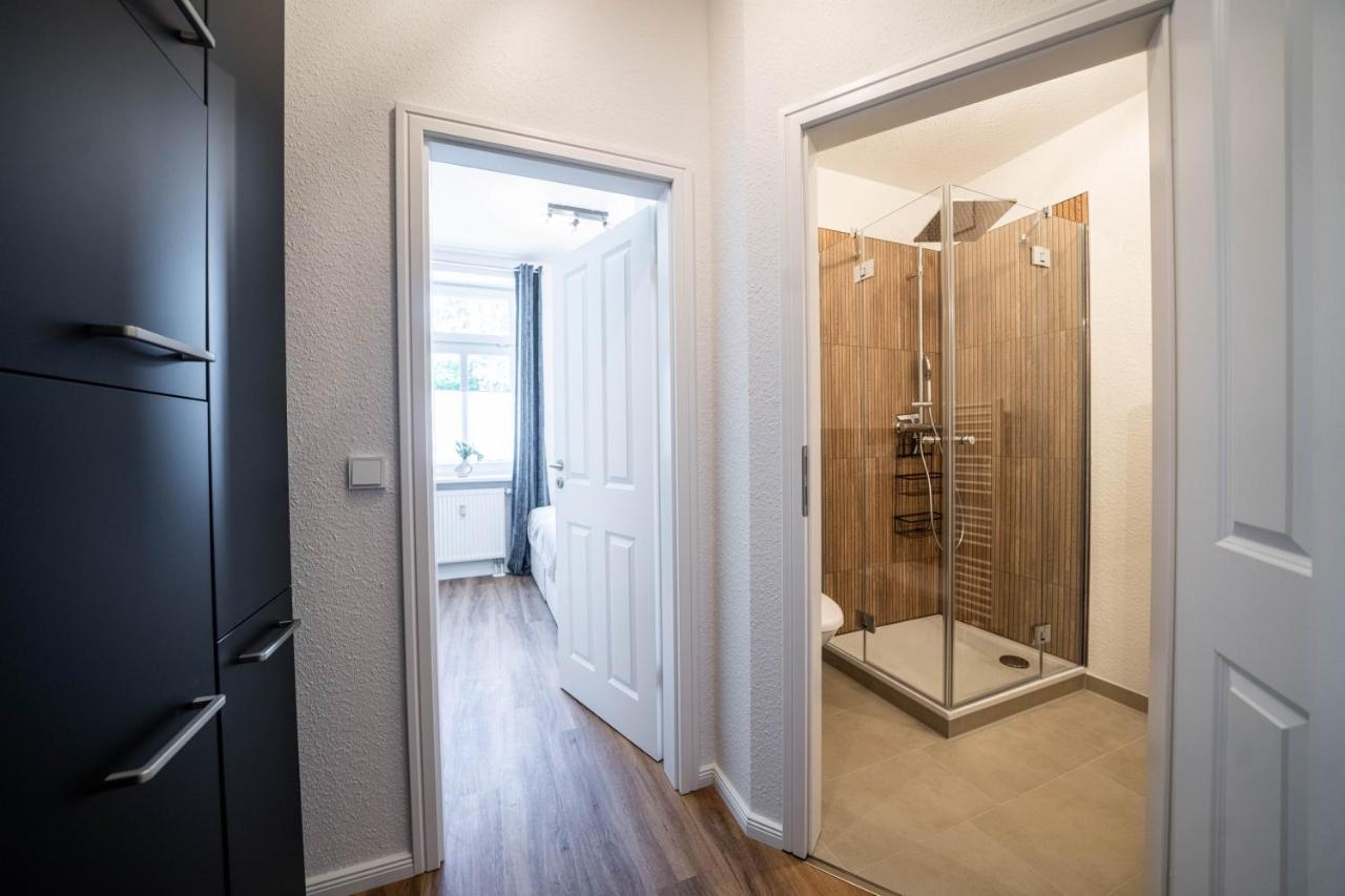 Möbliertes Wohnen - Wickie - Ferienwohnung Rostock