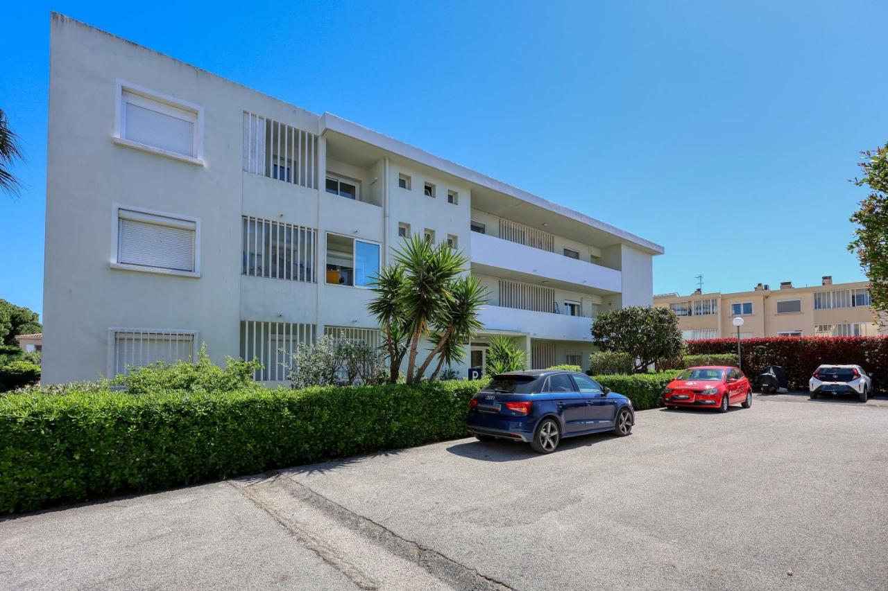 Cantourleja - apt climatisé 300m de la plage - B&B Six-Fours-les-Plages