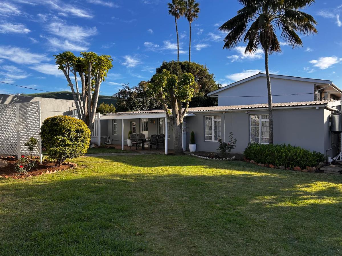 Chambre Double ou Lits Jumeaux - Vue sur Jardin