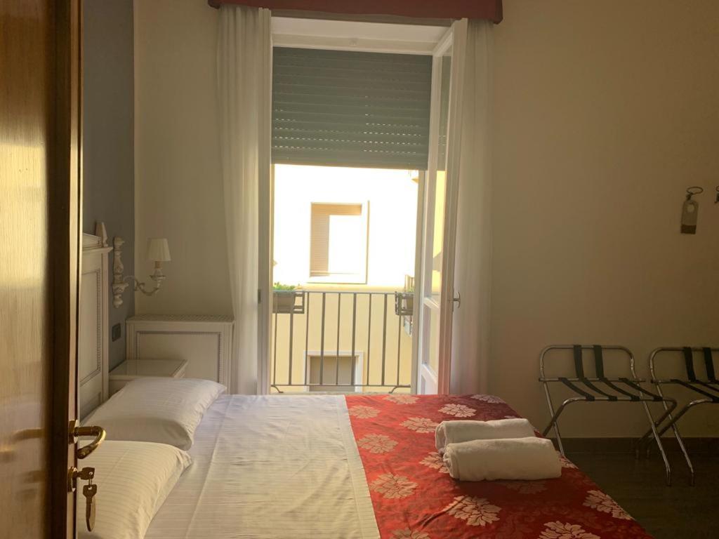 Camera Matrimoniale (1 Adulto + 1 Bambino)