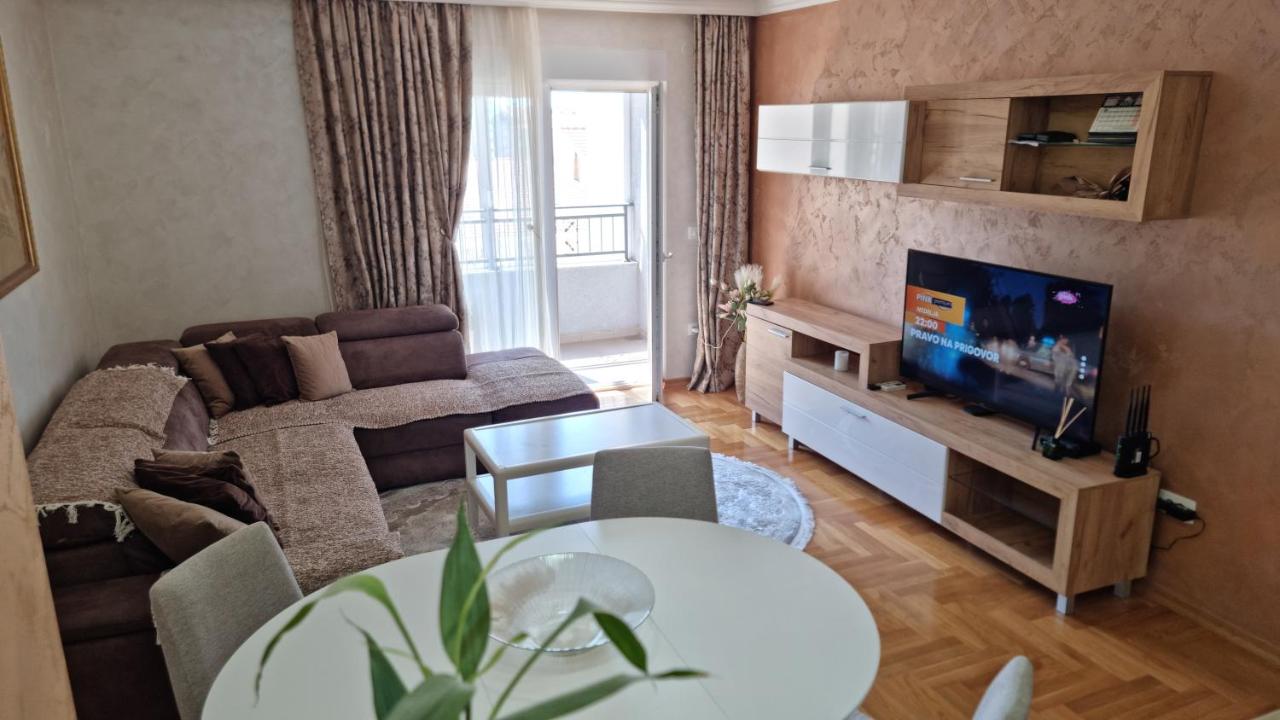 three bedroom apartment - B&B