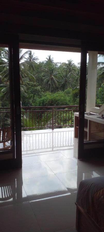 DEKADA House - Bed and Breakfast Ubud