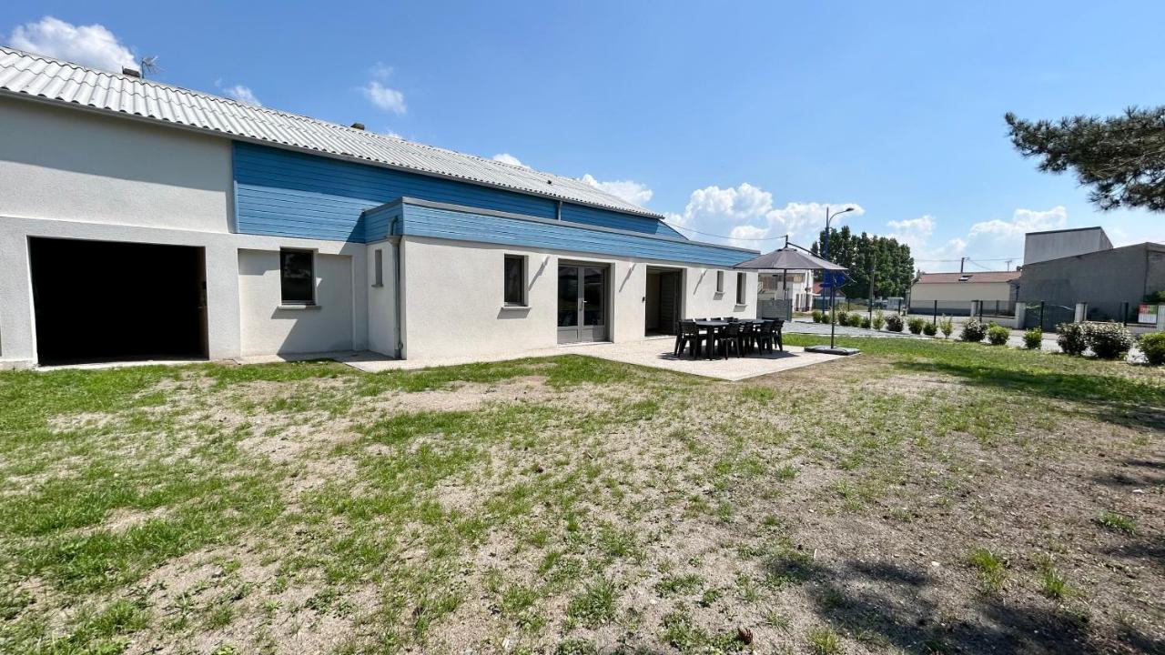 Dame Jeanne Maison de 10 personnes avec jardin et parking - B&B