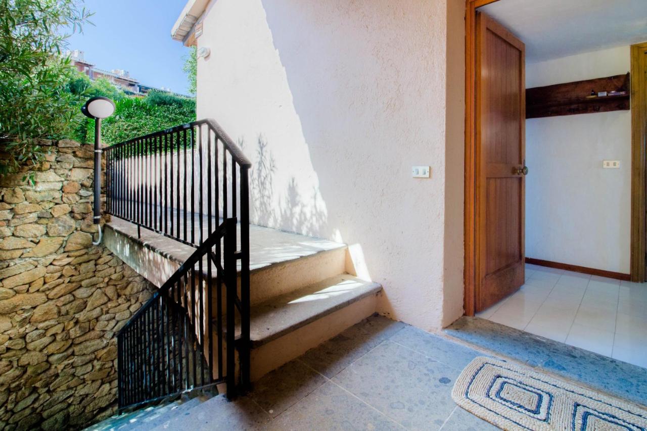 GuestHost - Dreamy Sea View with Pool - B&B Marinella