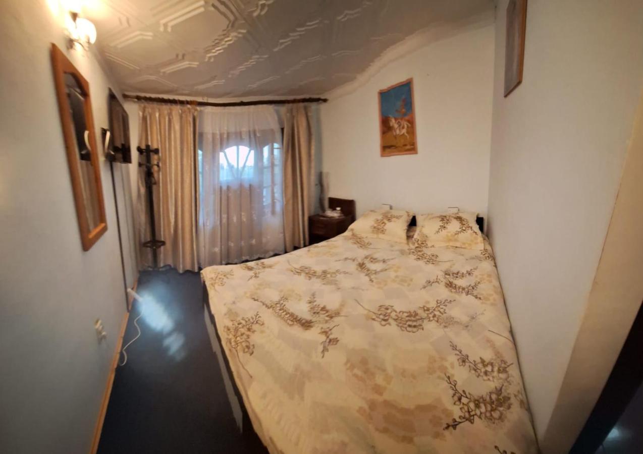 Clubul Veteranilor - Bed and Breakfast