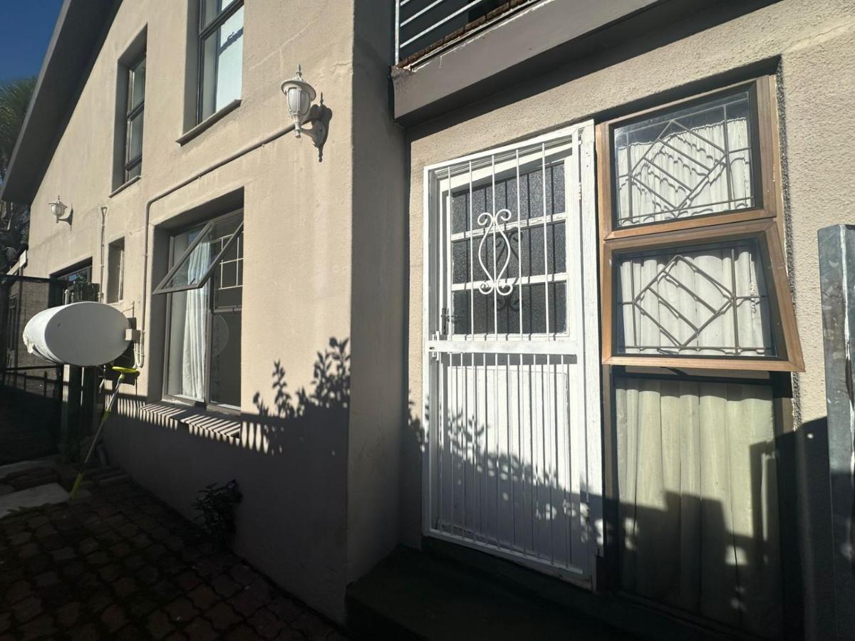 Suite Dreams Adorable One Bedroom Apartment - B&B