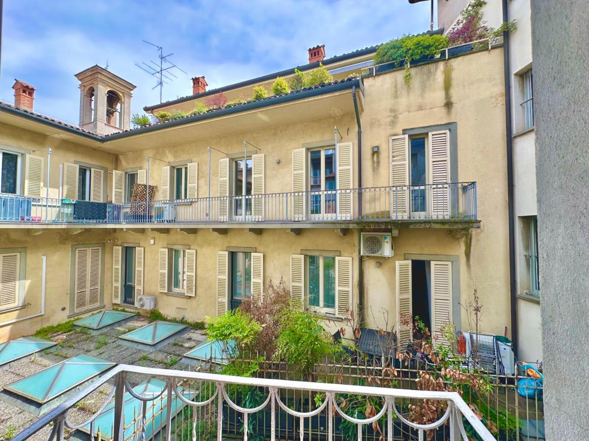 Appartamento Monolocale con 1 Letto Matrimoniale