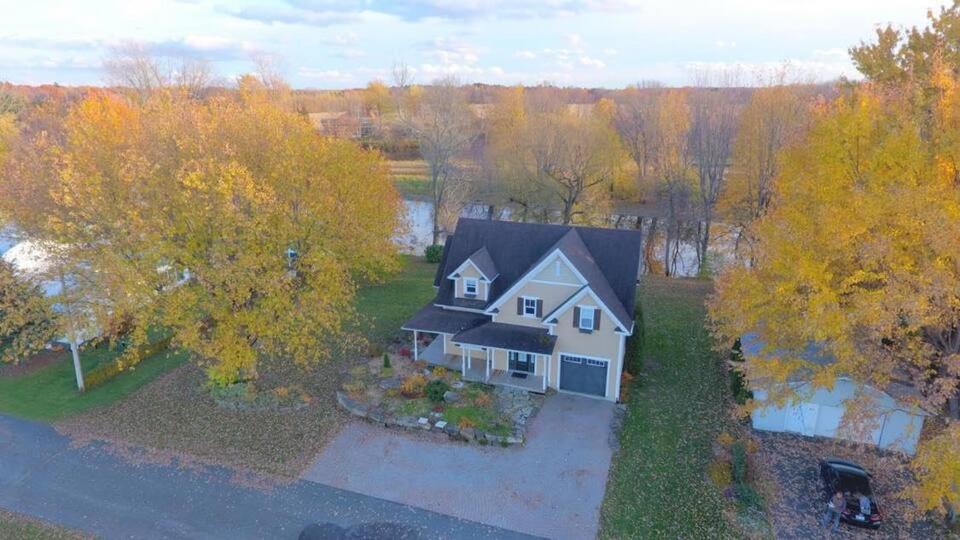 Havre de paix au bord de l'eau - B&B