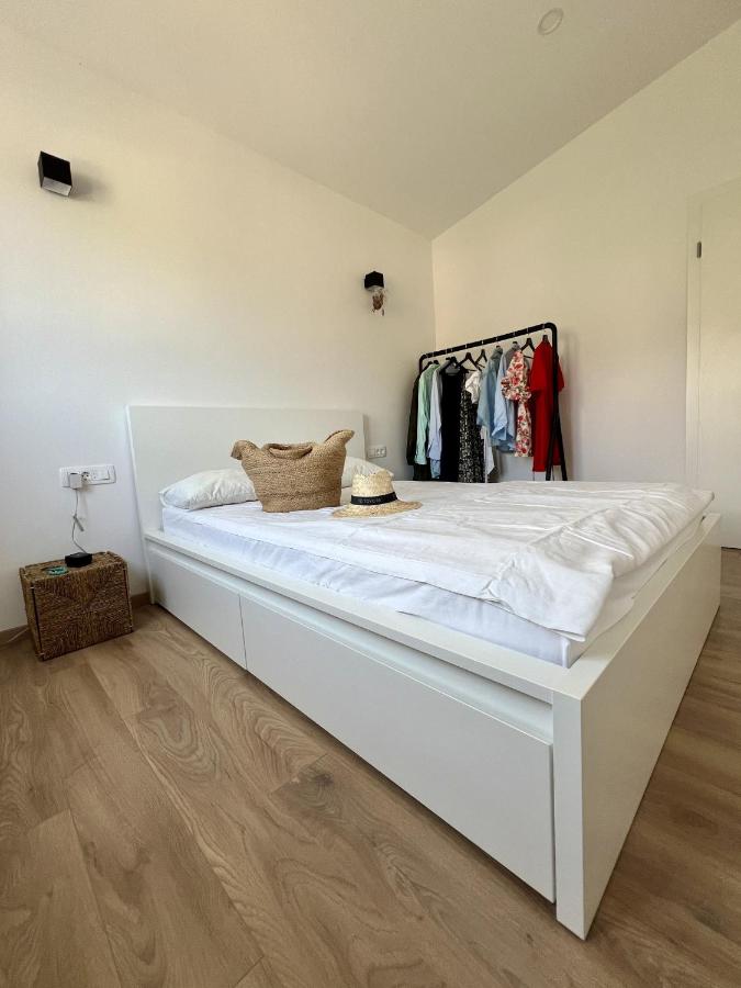 Appartement 2 Chambres avec Balcon et Vue sur la Mer
