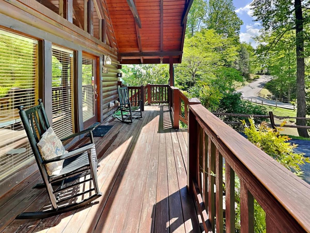 Hugs N Kisses - Ferienwohnung Gatlinburg