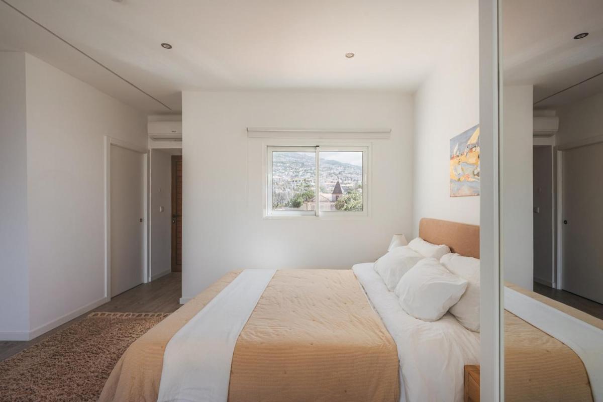 Madeira Rooftop Studio, Ocean & City View - Ferienwohnung Funchal
