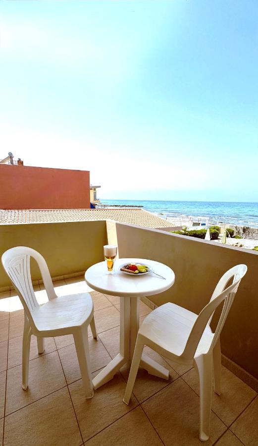 Apartment 25 mit 1 Schlafzimmer, Balkon und Meerblick