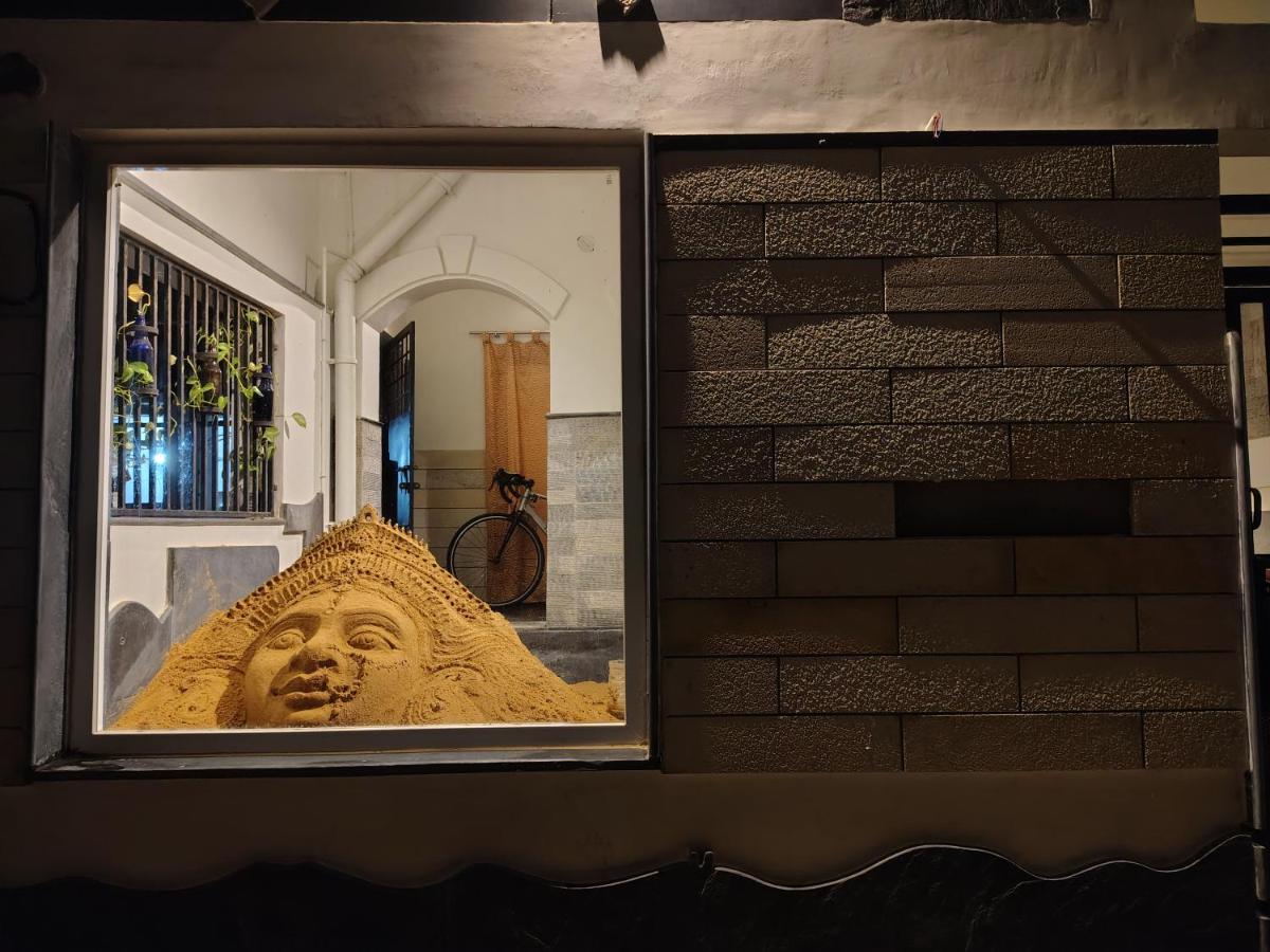 NIRMAN HOMESTAY 5 minutes walk to beach - B&B