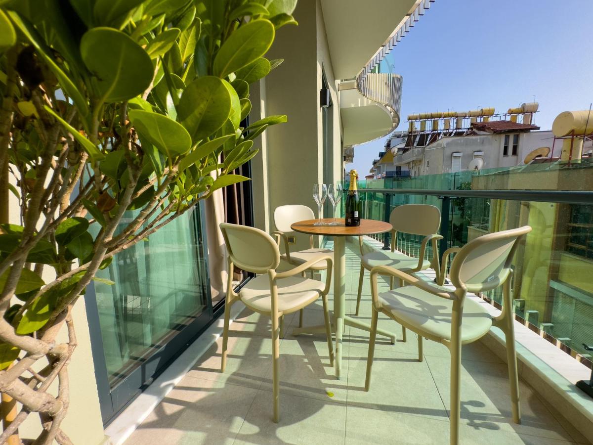 Qoople Legend A - apartments in Alanya 100m to the sea - B&B Alanya