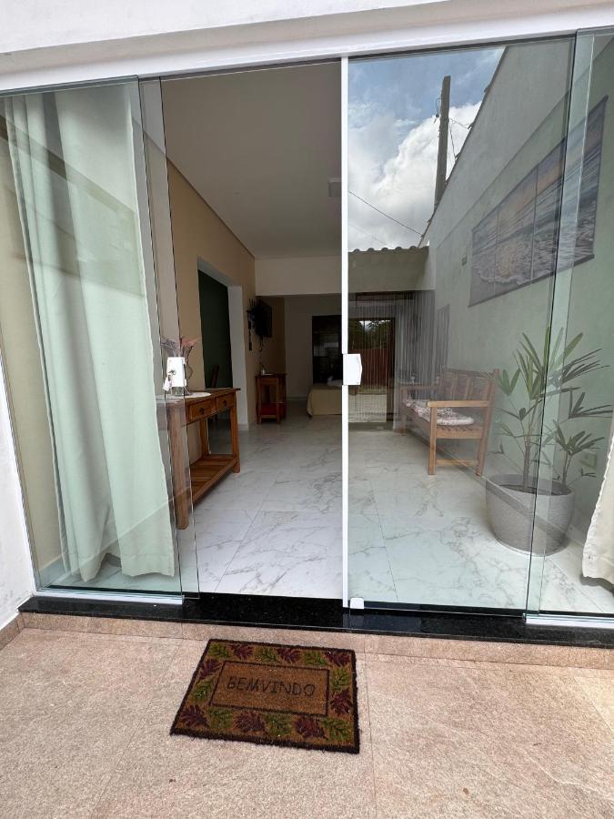 Studio Saíra Tangará - Jardim Carolina - B&B