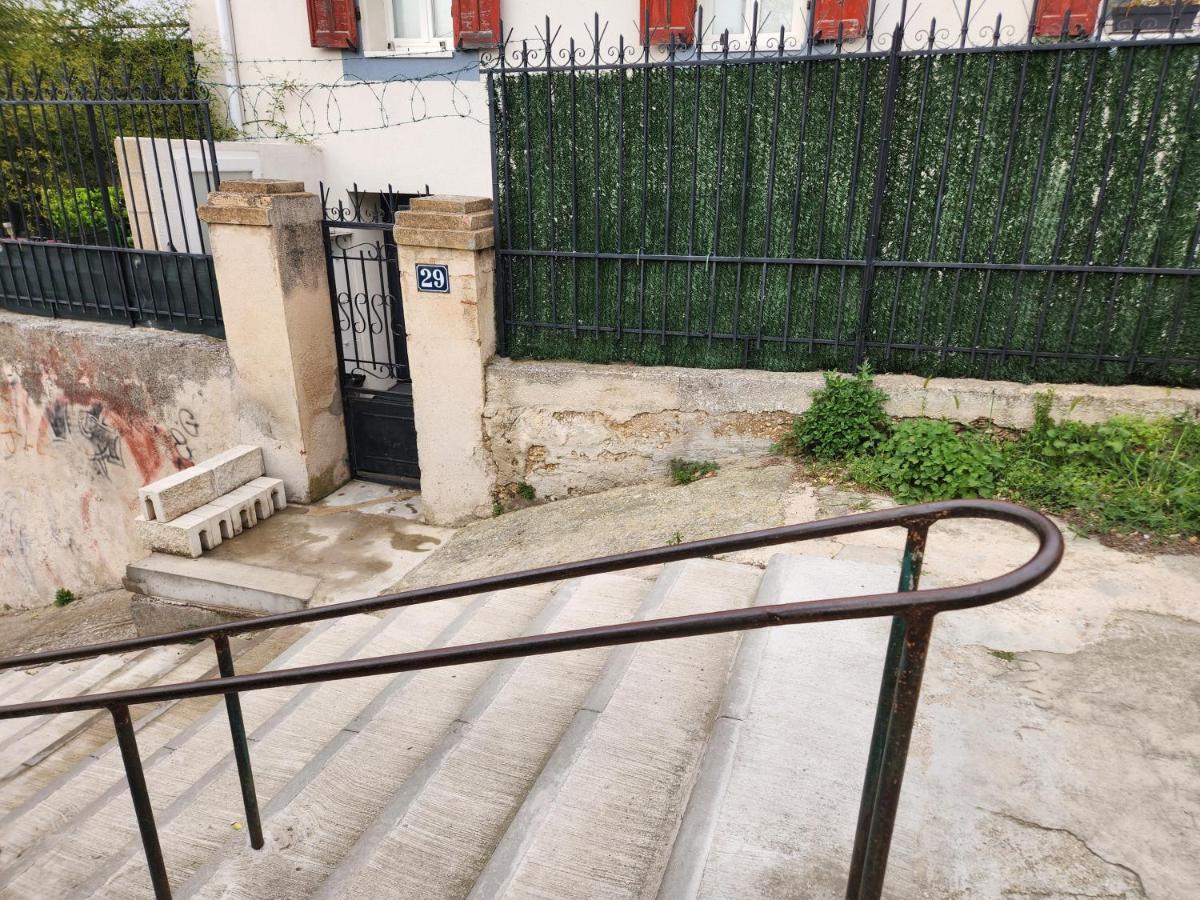 Bas de Villa - Chambres d’hôtes Marseille