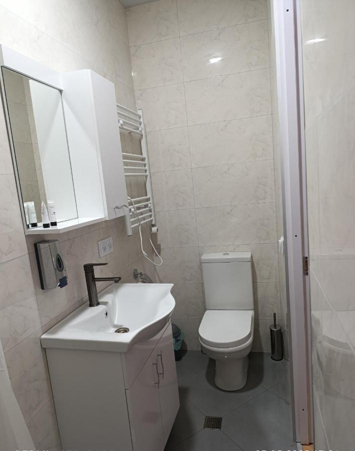 Camera Doppia con Letti Singoli