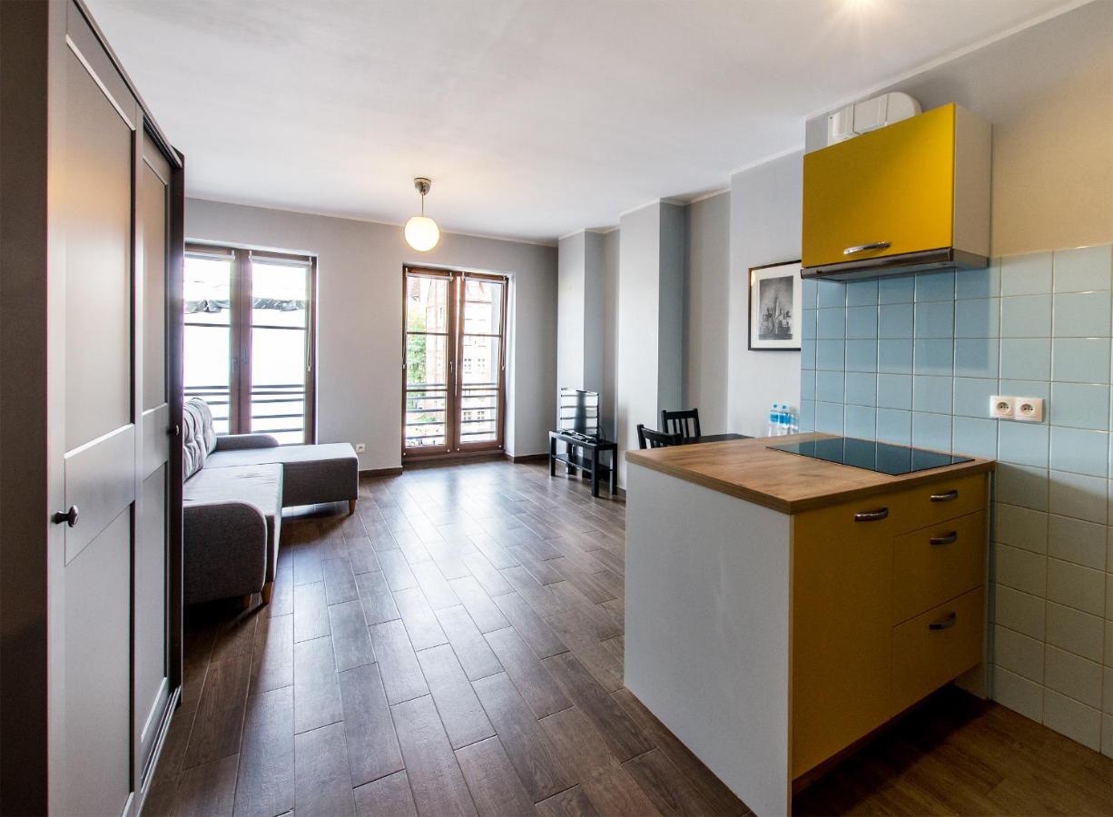 No 30 stylish apartment in the City Center- 24h Check-In - Chambres d'hôtes Wrocław