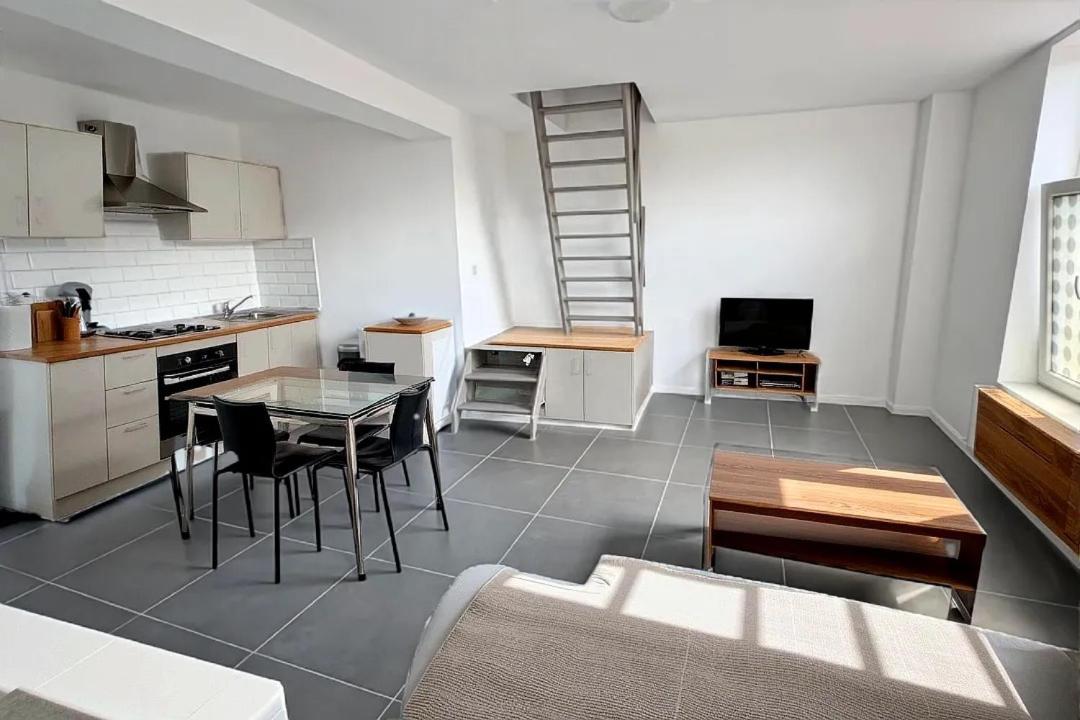 Saint Georges 31 - pairi daiza - Shape Mons - B&B