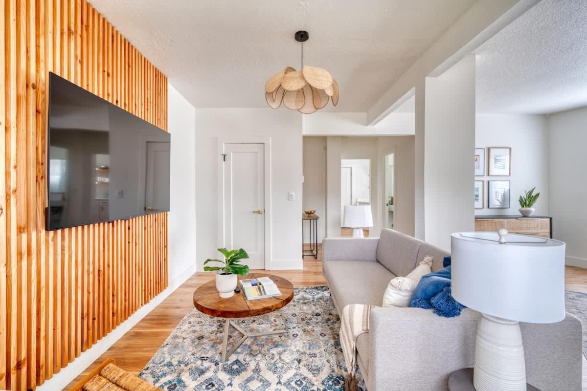 Stay Portland - Spacious Studio in Brooklyn - Bed and Breakfast Portland